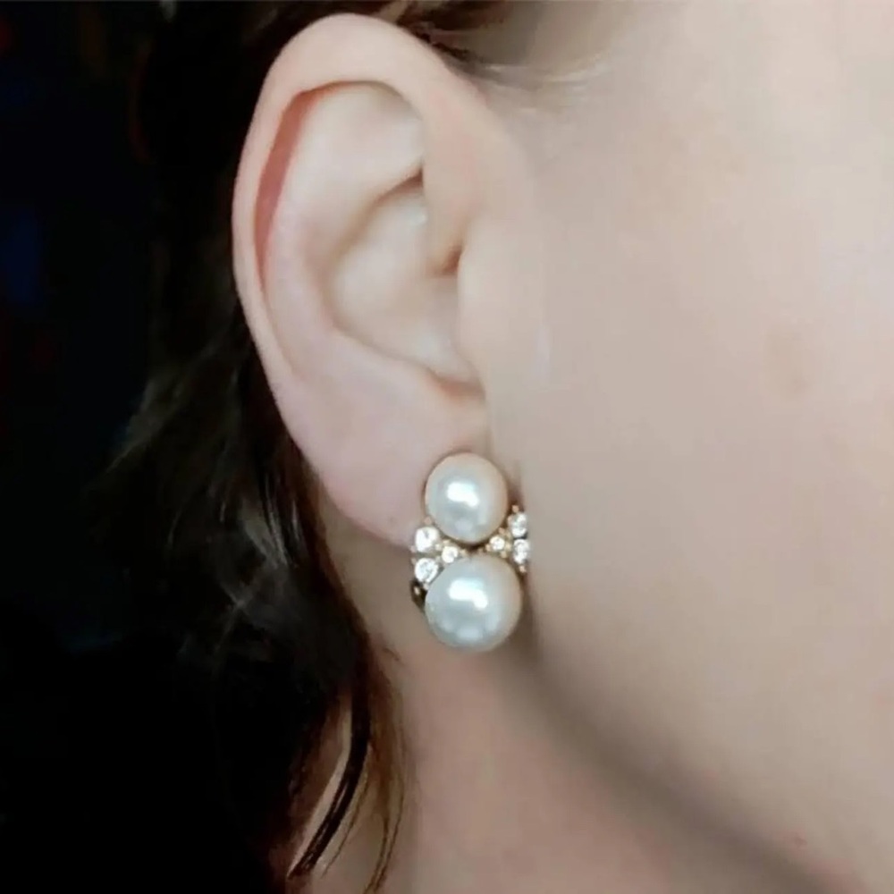Christian Dior Vintage Pearl Earrings; Clip on - Picture 5 of 5